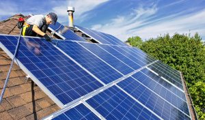 Service d'installation de photovoltaïque et tuiles photovoltaïques à Savonnieres